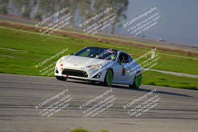 media/Jan-29-2023-Speed Ventures (Sun) [[795e55dca5]]/Yellow/Front Straight/